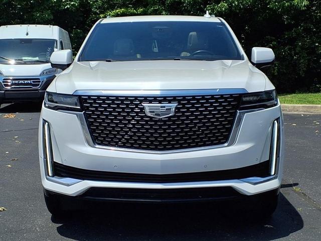 Photo of 2023 Crystal White Tricoat Cadillac Escalade