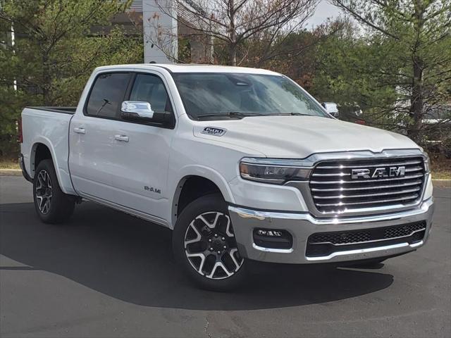 Photo of 2025 Ivory White Tri-Coat Pearlcoat RAM 1500