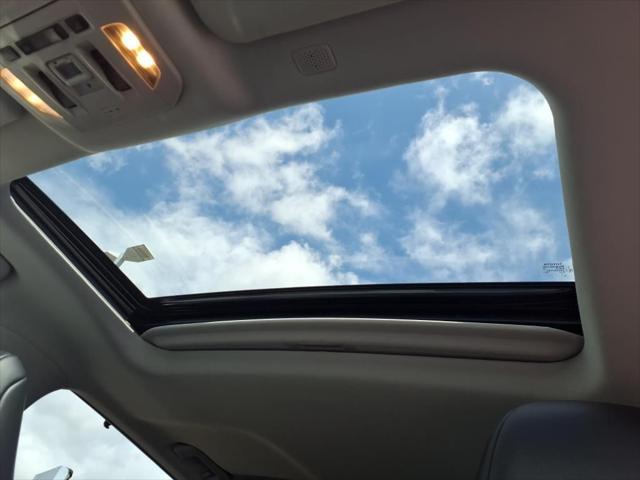 Photo of 2022 Charcoal Toyota Highlander