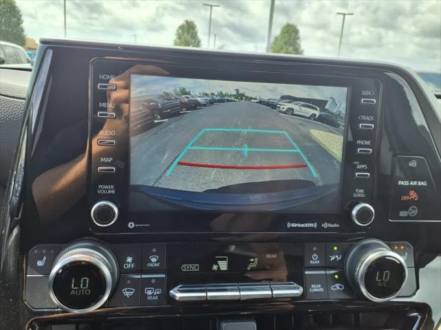 Photo of 2022 Charcoal Toyota Highlander