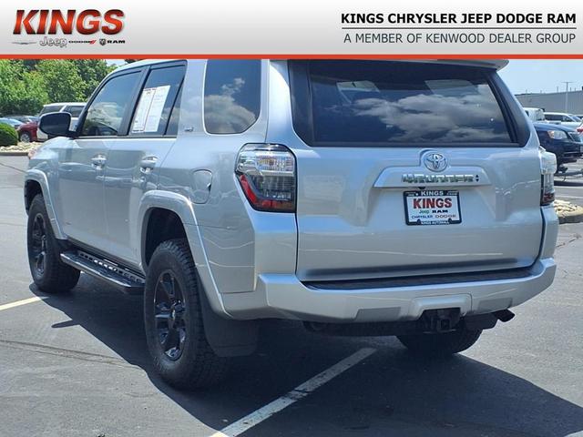 Photo of 2022 Classic Silver Metallic Toyota 4Runner
