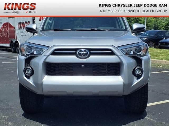 Photo of 2022 Classic Silver Metallic Toyota 4Runner