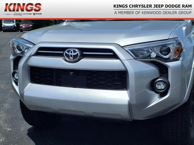Photo of 2022 Classic Silver Metallic Toyota 4Runner