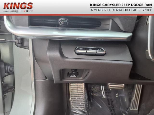Photo of 2023 Hypersonic Gray Metallic Chevrolet Corvette
