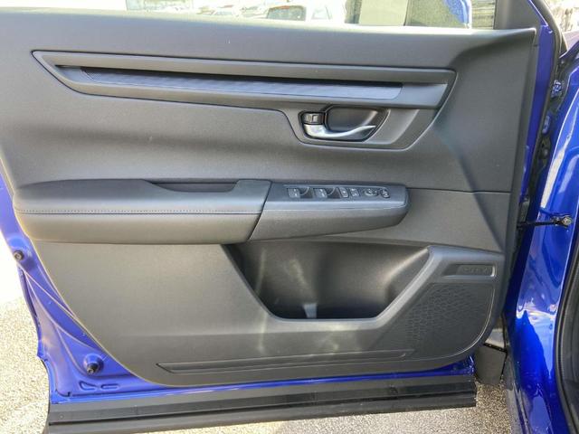 Photo of 2025 Still Night Pearl Honda CR-V