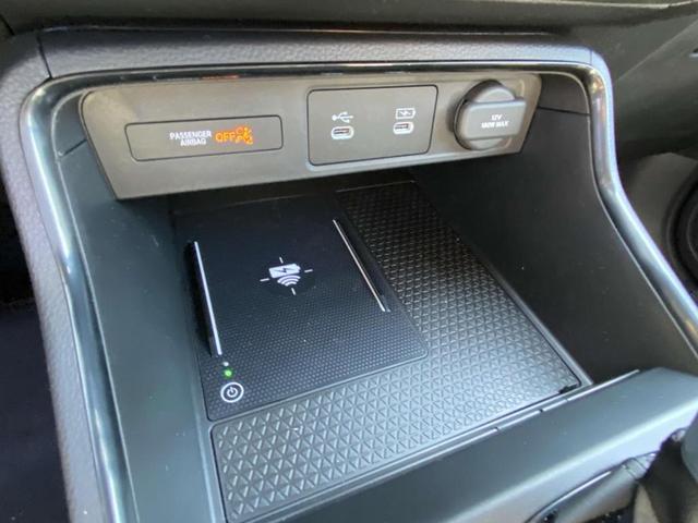 Photo of 2026 Crystal Black Pearl Honda CR-V