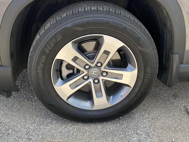 Photo of 2023 Gray Honda Pilot