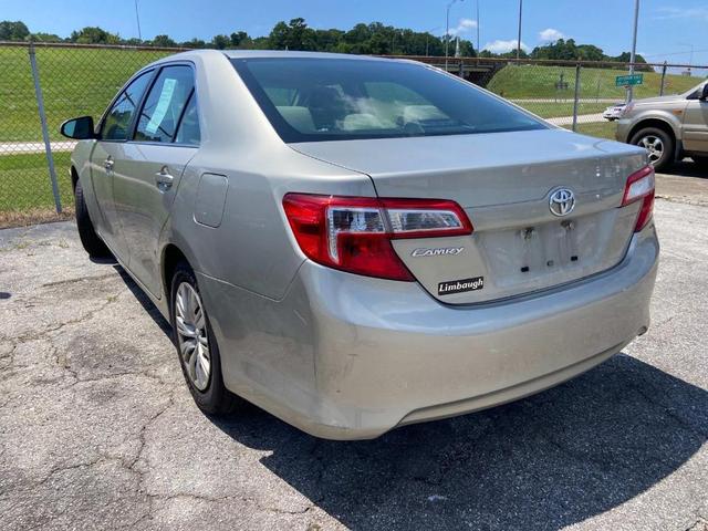 Photo of 2013 Champagne / Mica Toyota Camry