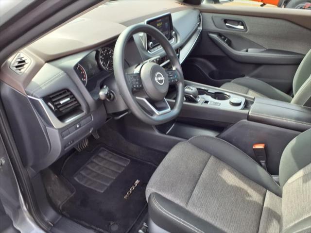 Photo of 2022 Gun Metallic Nissan Rogue