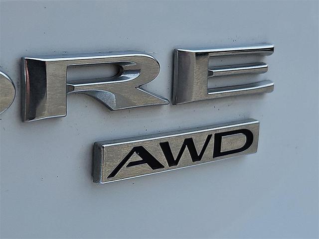 Photo of 2022 Summit White Buick Encore