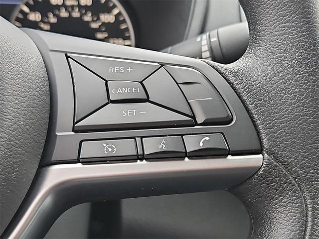 Photo of 2022 Gun Metallic Nissan Altima
