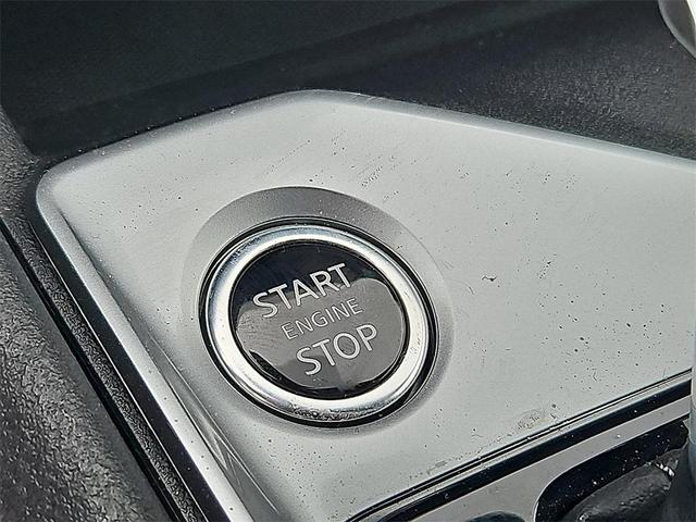 Photo of 2022 Gun Metallic Nissan Altima