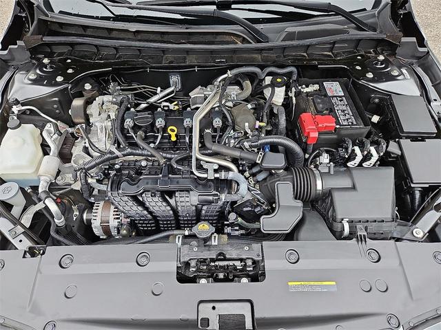 Photo of 2022 Gun Metallic Nissan Altima