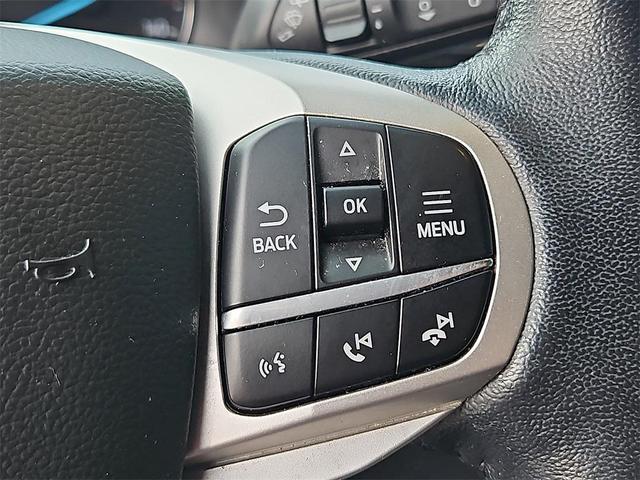 Photo of 2022 Star White Metallic Tri-Coat Ford Explorer