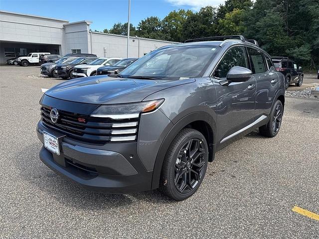 Photo of 2025 Gun Metallic Nissan Kicks