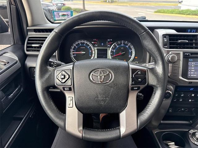 Photo of 2014 Gray Toyota 4Runner