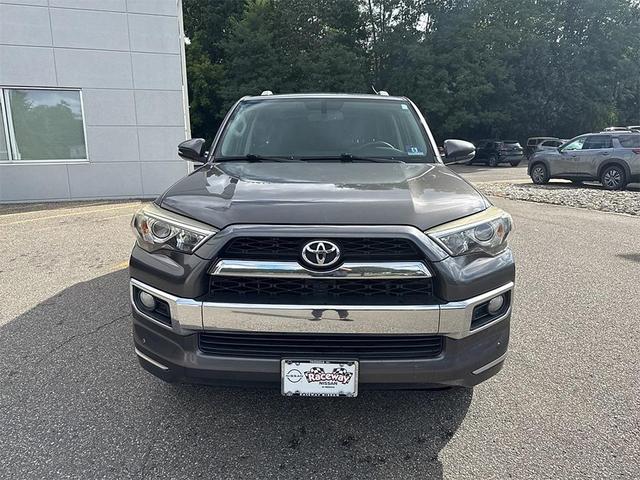 Photo of 2014 Gray Toyota 4Runner