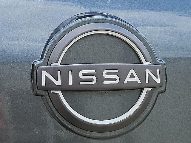 Photo of 2023 Gun Metallic Nissan Rogue