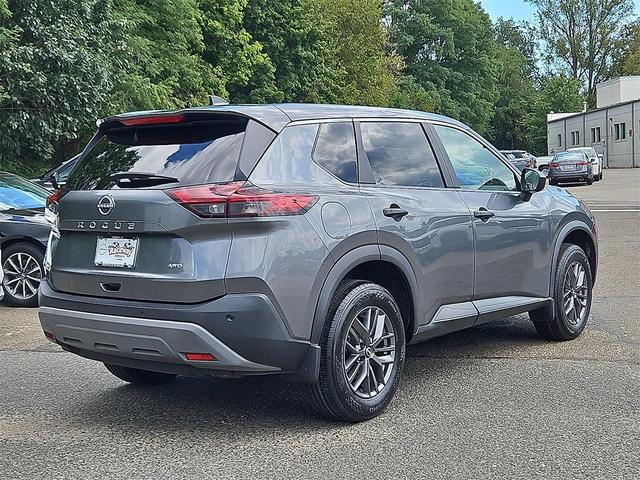 Photo of 2023 Gun Metallic Nissan Rogue