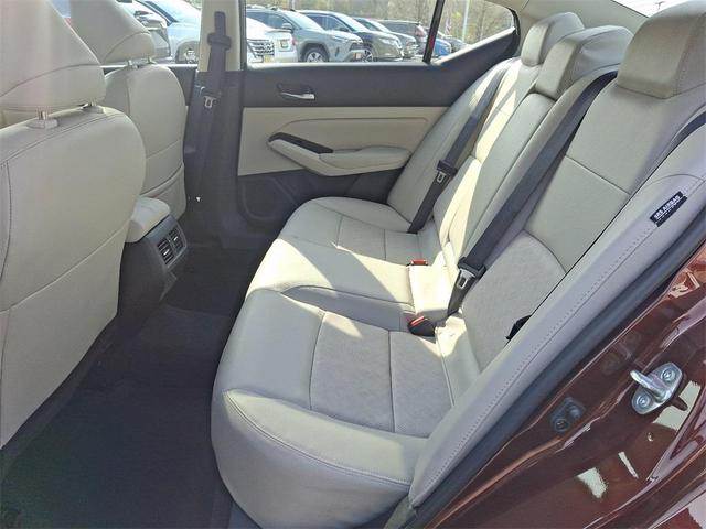 Photo of 2023 Garnet Pearl Metallic Nissan Altima