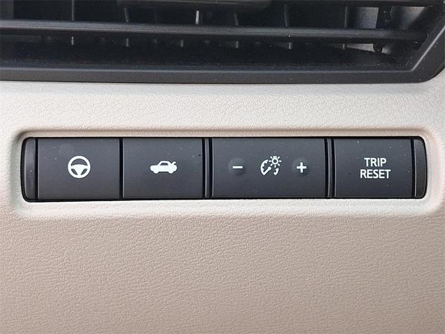 Photo of 2023 Garnet Pearl Metallic Nissan Altima