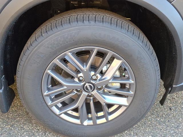 Photo of 2025 Gun Metallic Nissan Rogue