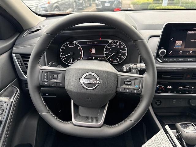 Photo of 2026 Super Black Nissan Rogue