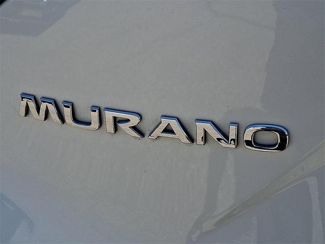 Photo of 2021 Pearl White Tricoat Nissan Murano