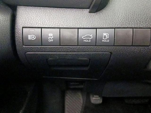 Photo of 2019 Gray Toyota Camry