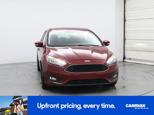 Photo of 2016 Red Ford Focus