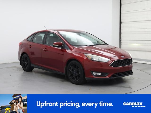 Photo of 2016 Red Ford Focus