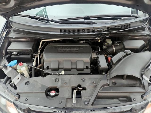 Photo of 2016 Gray Honda Odyssey