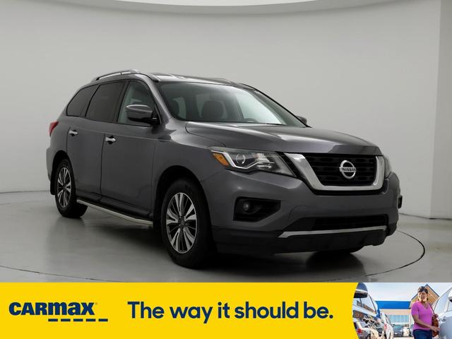 2017 Nissan Pathfinder