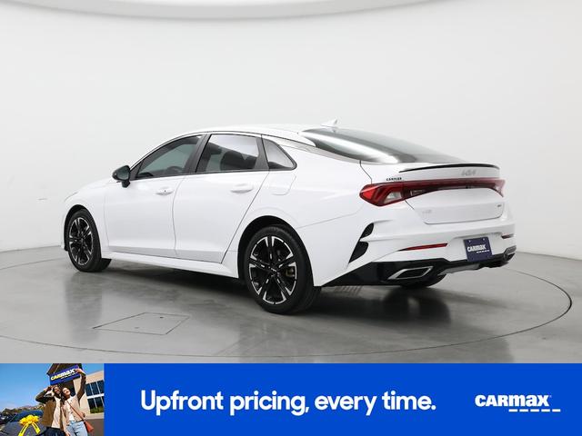 Photo of 2023 White Kia K5