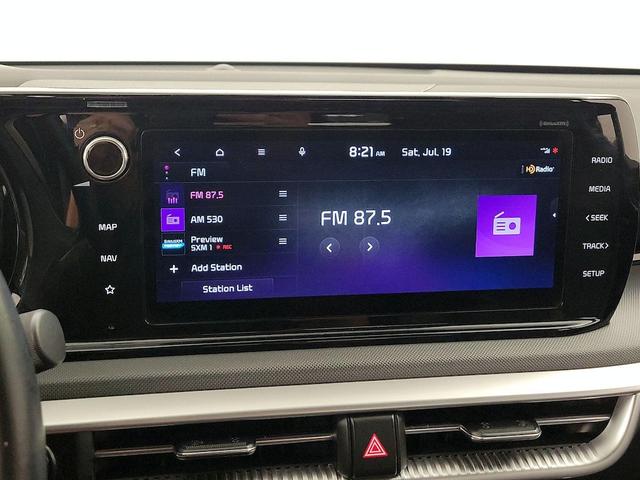 Photo of 2023 White Kia K5