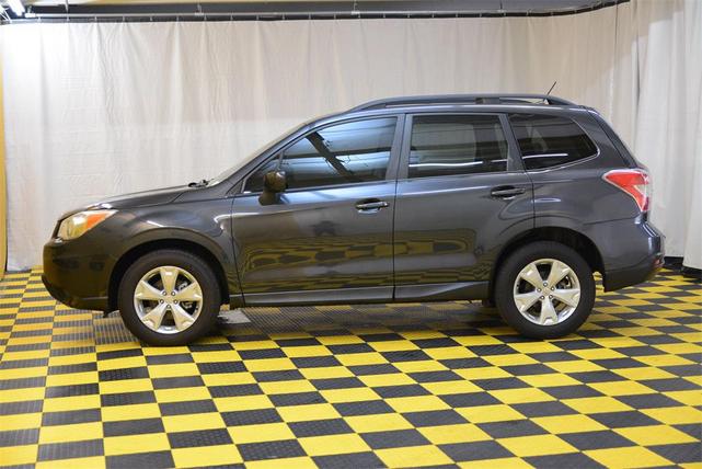 Photo of 2015 Dark Gray Metallic Subaru Forester