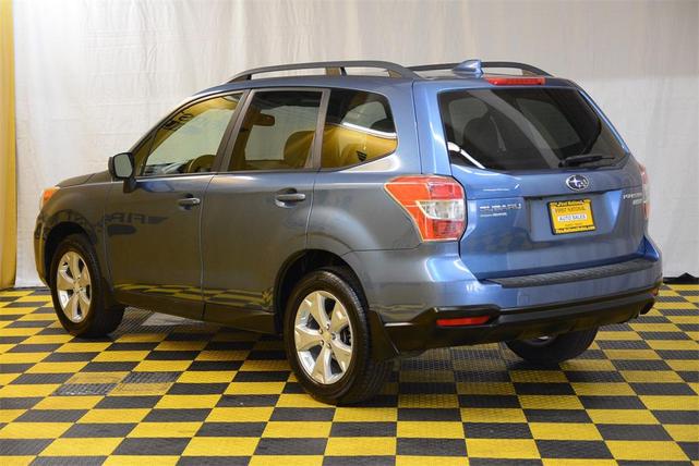 Photo of 2016 Quartz Blue Pearl Subaru Forester