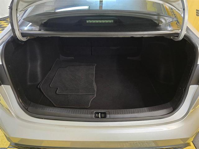 Photo of 2022 Silver Toyota Corolla
