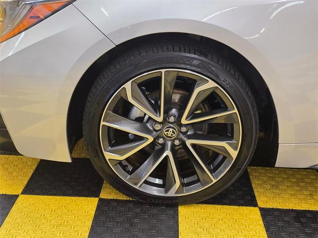 Photo of 2022 Silver Toyota Corolla