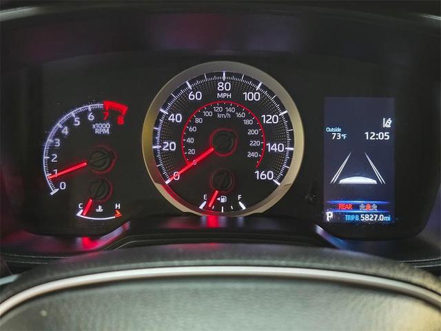 Photo of 2022 Silver Toyota Corolla