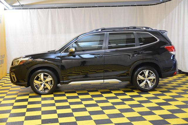 Photo of 2020 Crystal Black Silica Subaru Forester