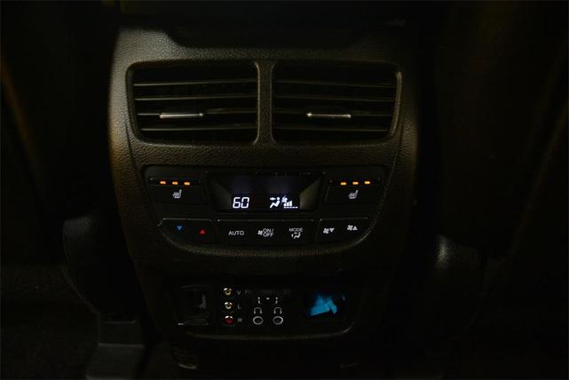 Photo of 2016 Graphite Luster Metallic Acura MDX