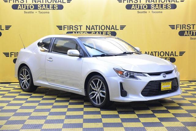 Photo of 2014 Classic Silver Metallic Scion tC