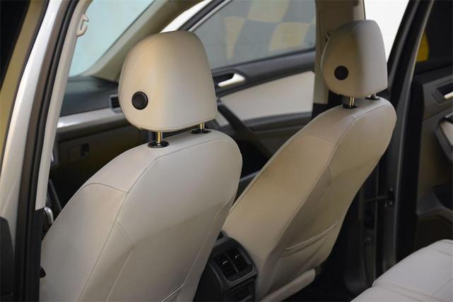 Photo of 2021 Silver Metallic Volkswagen Tiguan