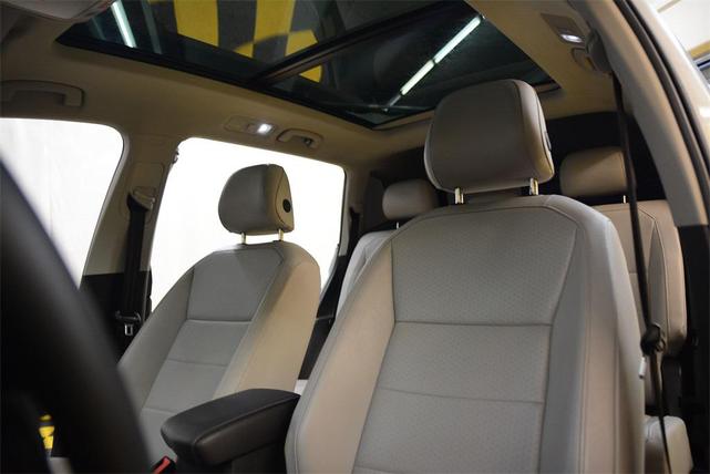 Photo of 2021 Silver Metallic Volkswagen Tiguan