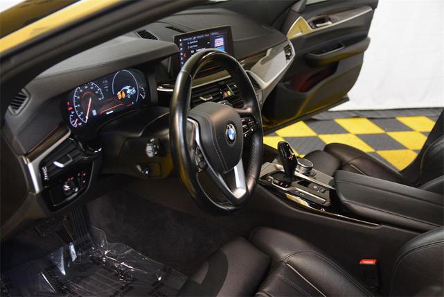 Photo of 2019 Jet Black BMW 640 Gran Turismo