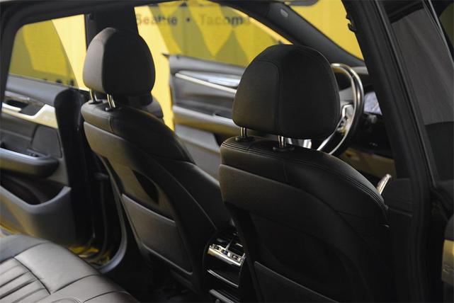 Photo of 2019 Jet Black BMW 640 Gran Turismo