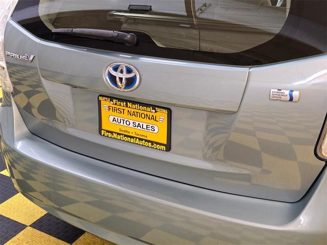 Photo of 2014 Sea Glass Pearl Toyota Prius v