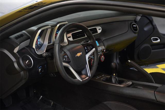 Photo of 2014 Black Chevrolet Camaro