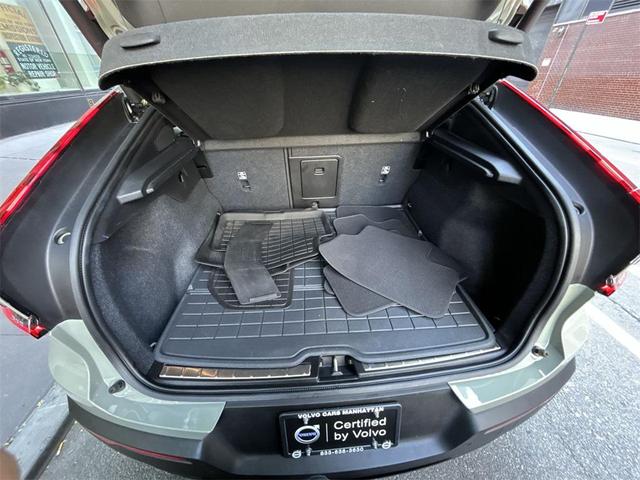Photo of 2024 Sage Green Metallic Volvo C40 Recharge Pure Electric